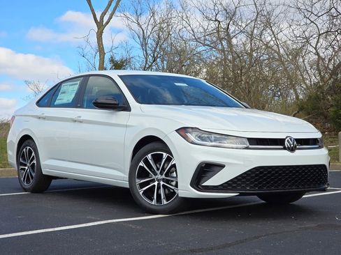New 2026 Volkswagen Jetta Sport FWD image 2