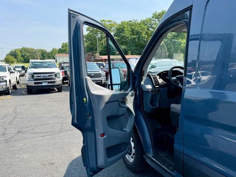 Used 2019 Ford Transit 250 148 High Roof Extended RWD image 14