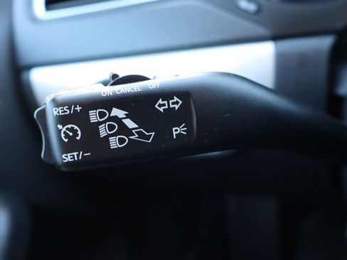 Used 2013 Volkswagen Jetta SE image 30