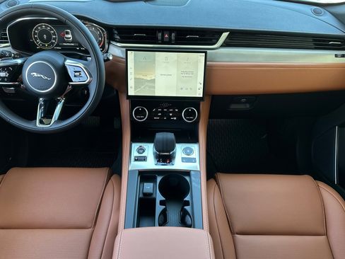 New 2026 Jaguar F-PACE R-Dynamic S image 12