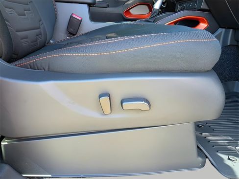 New 2026 Nissan Frontier PRO-4X w/ Pro-4x Convenience Package image 11