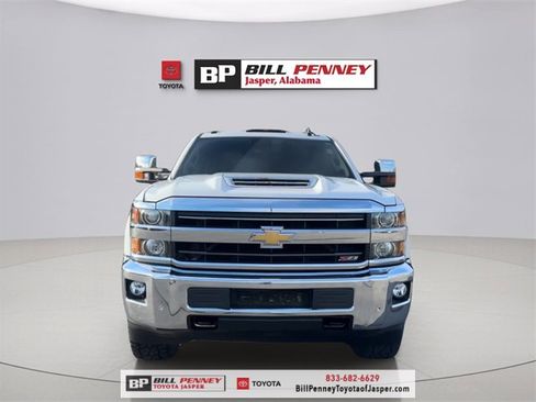 Used 2019 Chevrolet Silverado 2500 LTZ w/ Duramax Plus Package image 8