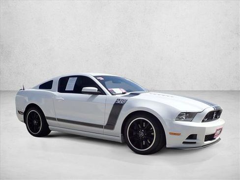 Used 2013 Ford Mustang Boss 302 image 6