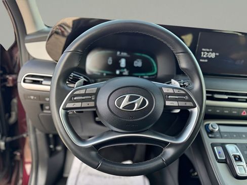 Used 2025 Hyundai Palisade SEL image 18