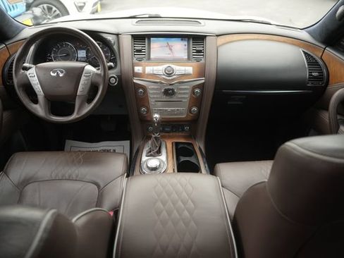 Used 2015 INFINITI QX80 Limited w/ All Season Package image 23