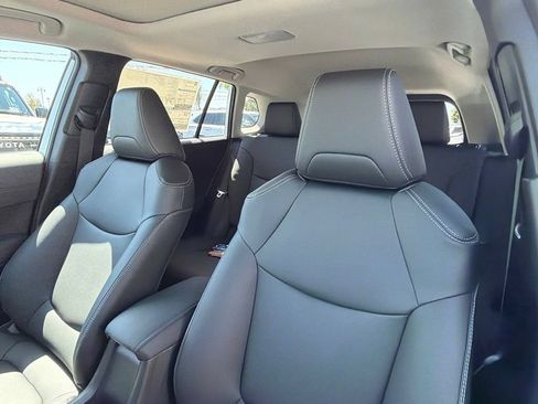 New 2026 Toyota Corolla Cross XLE w/ Convenience Package FWD image 22