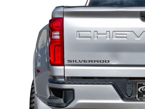 Used 2022 Chevrolet Silverado 3500 LT w/ Convenience Package image 52