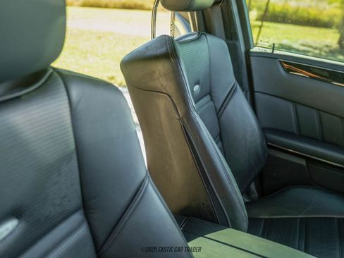 Used 2013 Mercedes-Benz E 63 AMG Wagon image 44