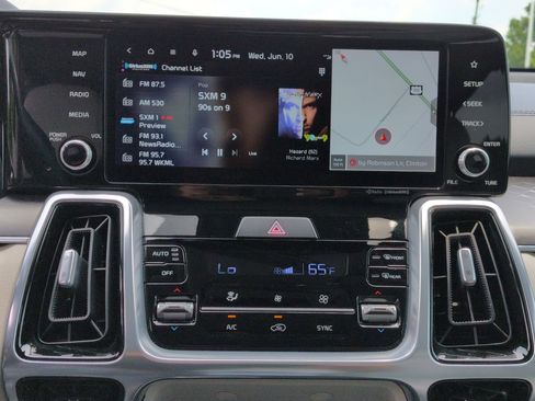 Used 2023 Kia Sorento SX FWD image 23
