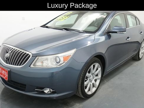 Used 2013 Buick LaCrosse Touring FWD image 3