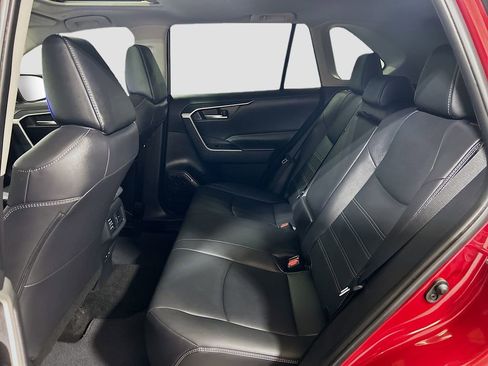 Used 2024 Toyota RAV4 XLE Premium FWD image 20