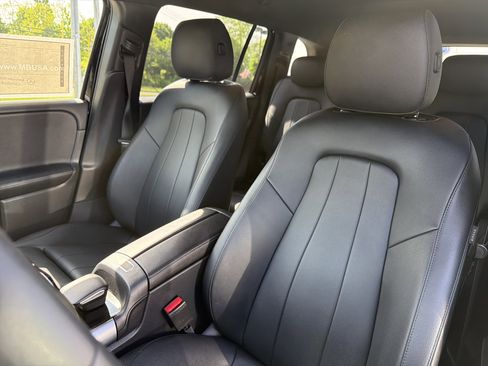 Certified 2023 Mercedes-Benz GLB 250 4MATIC image 10