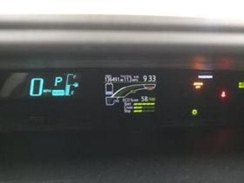 Used 2012 Toyota Prius C Three FWD image 10