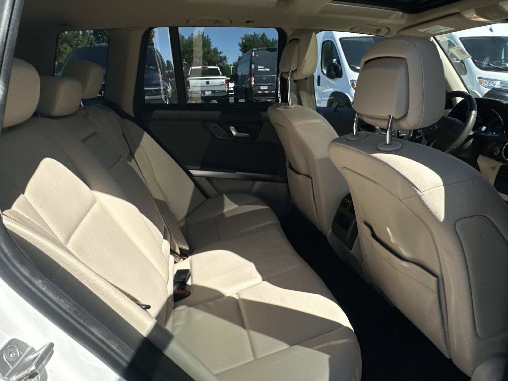 Used 2013 Mercedes-Benz GLK 350 4MATIC image 13