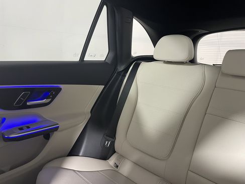 New 2026 Mercedes-Benz GLC 300 image 13