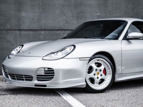 Used 2001 Porsche 911 Carrera RWD image 34