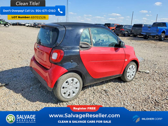 Used 2017 smart fortwo Coupe RWD image 4