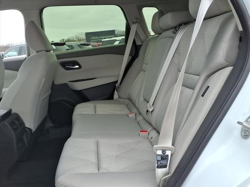 Certified 2025 Nissan Rogue SV image 19