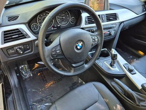 Used 2013 BMW 328i Sedan RWD image 11