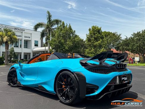 Used 2022 McLaren 765LT RWD image 47