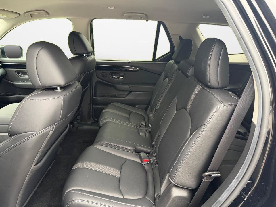 Certified 2026 Honda Pilot EX-L image 16