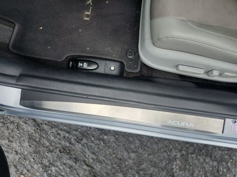 Used 2020 Acura ILX FWD image 18