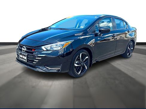 Used 2025 Nissan Versa SR w/ Trunk Package FWD image 1