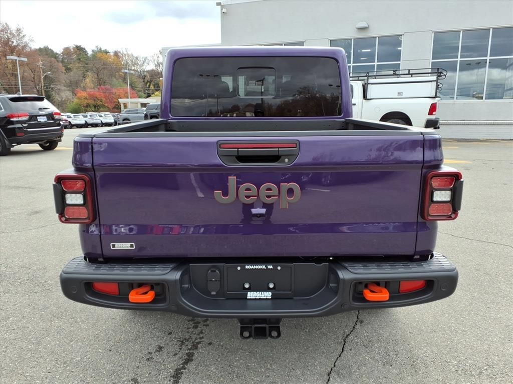 New 2026 Jeep Gladiator Mojave AWD/4WD image 5