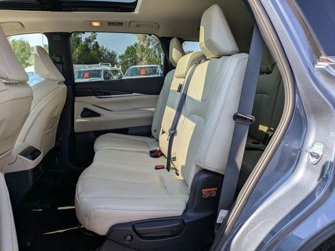 Used 2023 INFINITI QX60 Sensory AWD/4WD image 28