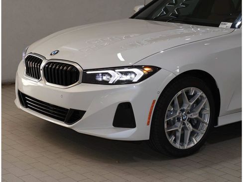 Used 2026 BMW 330i Sedan w/ Convenience Package RWD image 2