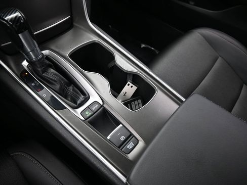 Used 2019 Honda Accord Sport image 27