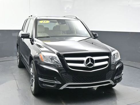 Used 2015 Mercedes-Benz GLK 350 2WD image 2