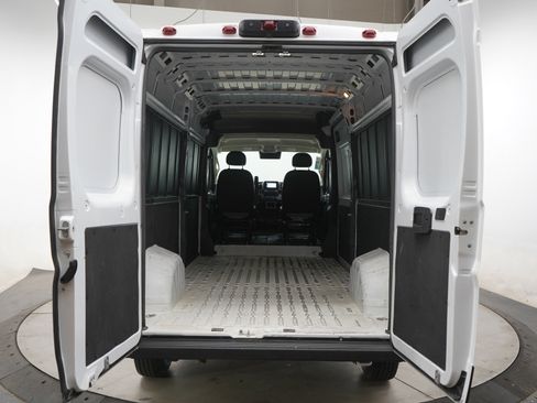 Used 2023 RAM ProMaster 2500 FWD image 16
