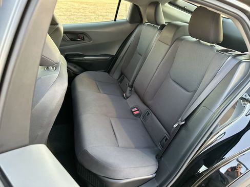 Used 2024 Toyota Prius LE image 21