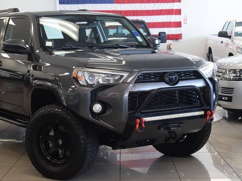 Used 2015 Toyota 4Runner Trail AWD/4WD image 3