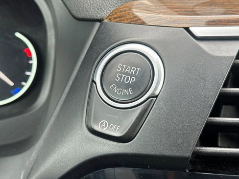 Used 2019 BMW X3 xDrive30i w/ Driving Assistance Package image 33