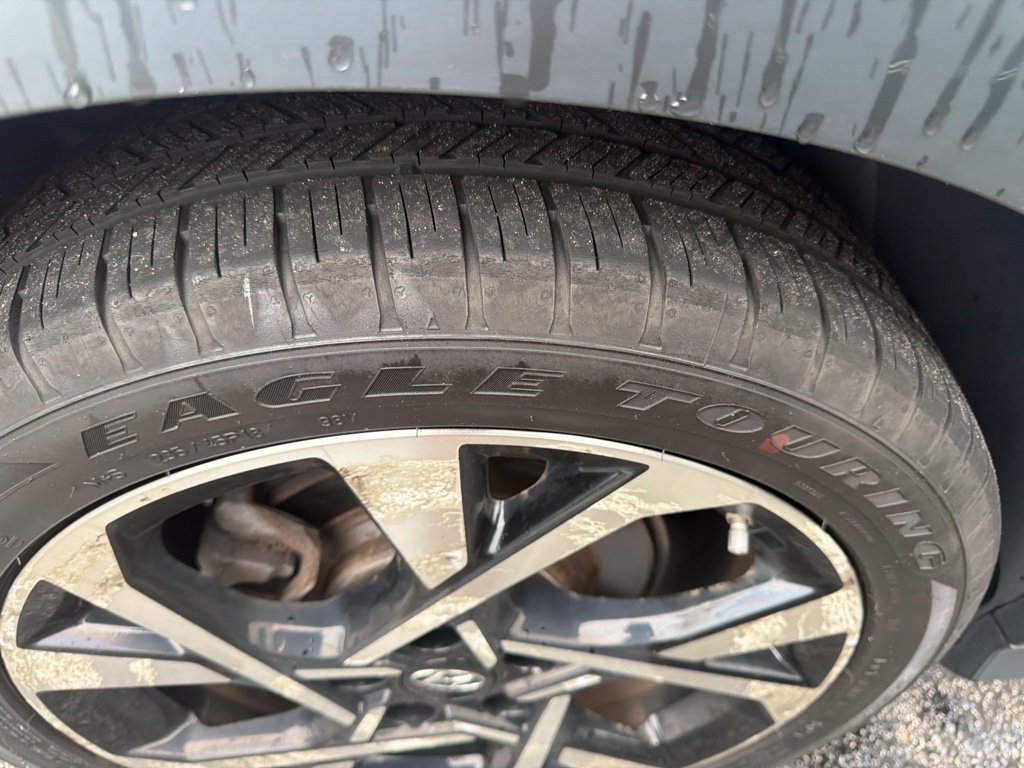 Used 2022 Hyundai Kona Limited AWD/4WD image 18