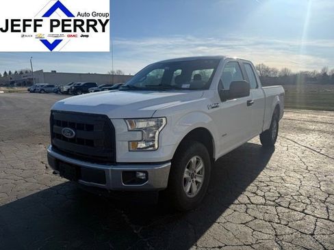 Used 2017 Ford F150 XL w/ Equipment Group 101A Mid image 1