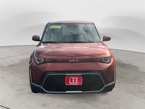 Used 2023 Kia Soul LX image 8