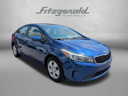Used 2018 Kia Forte LX FWD image 1