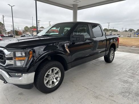 Used 2023 Ford F150 XLT image 7