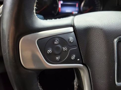 Used 2015 GMC Yukon XL SLT image 15