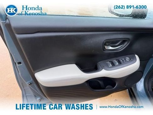 Used 2024 Honda HR-V EX-L image 7