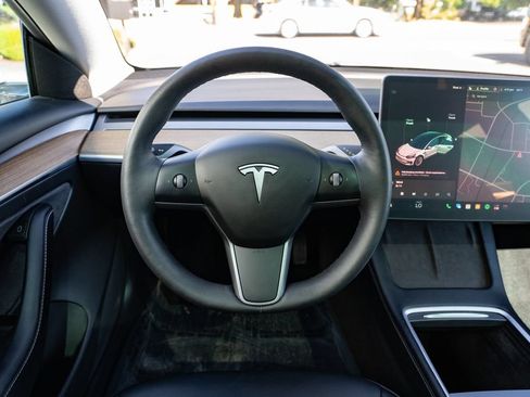 Used 2022 Tesla Model 3 Long Range AWD/4WD image 12