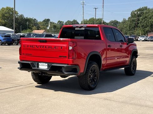 Used 2023 Chevrolet Silverado 1500 ZR2 w/ Technology Package AWD/4WD image 3