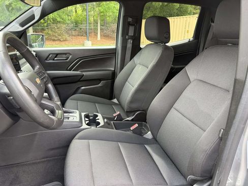 Used 2023 Chevrolet Colorado W/T RWD image 14