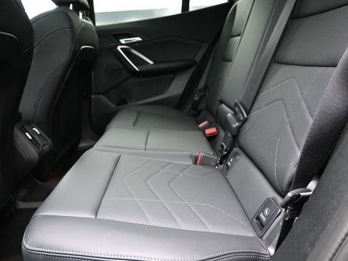 Certified 2025 BMW X2 xDrive28i AWD/4WD image 16