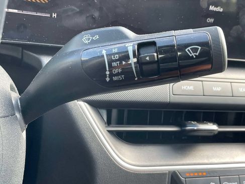 Used 2025 Kia K4 FWD image 22