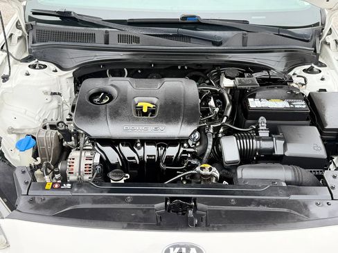 Used 2019 Kia Forte LXS FWD image 14