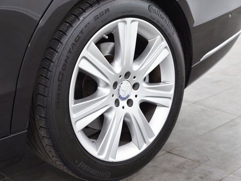 Used 2014 Mercedes-Benz S 550 Sedan image 40